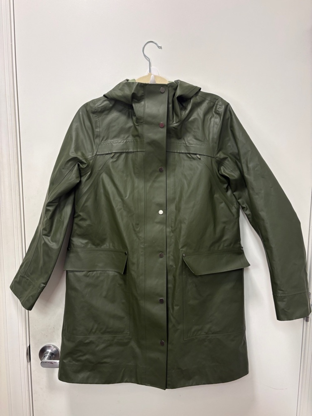 LULULEMON ATHLETICA INTO THE DRIZZLE JACKET!